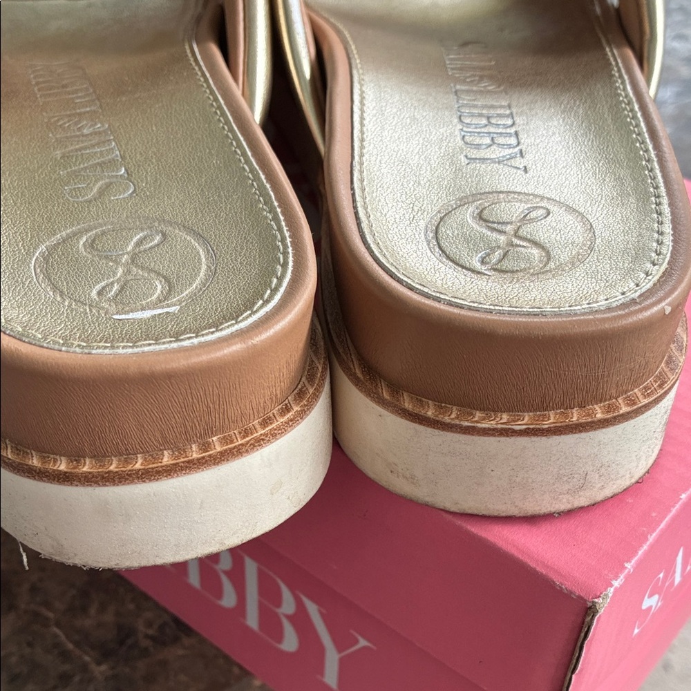 Sam & Libby Metallic Gold Knotted Slide Mules - Picture 4 of 7